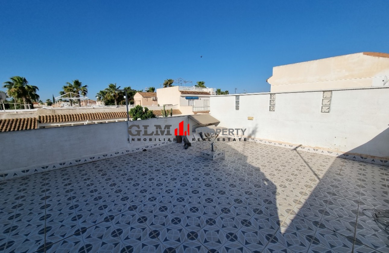 Resale - Apartment - LOS NAREJOS - Oasis