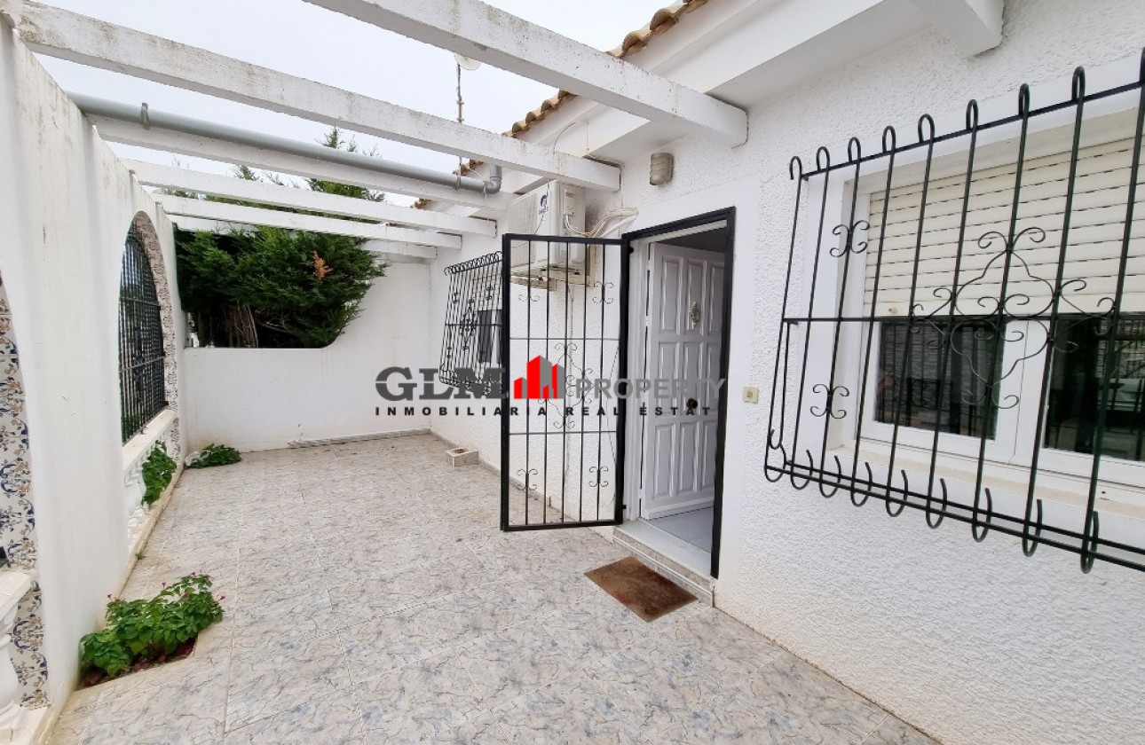Resale - Apartment - LOS NAREJOS - Oasis