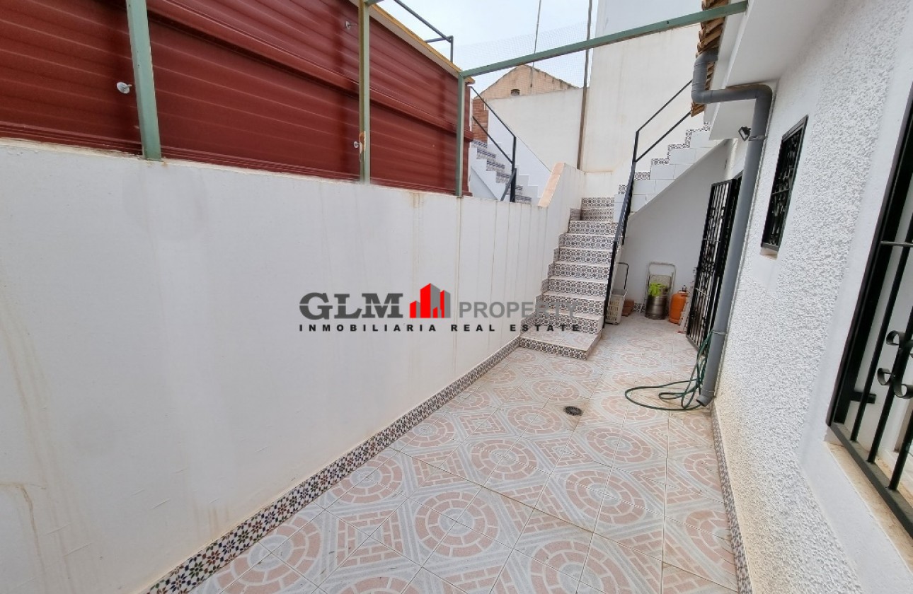 Resale - Apartment - LOS NAREJOS - Oasis