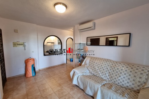 Resale - Apartment - LOS NAREJOS - Oasis