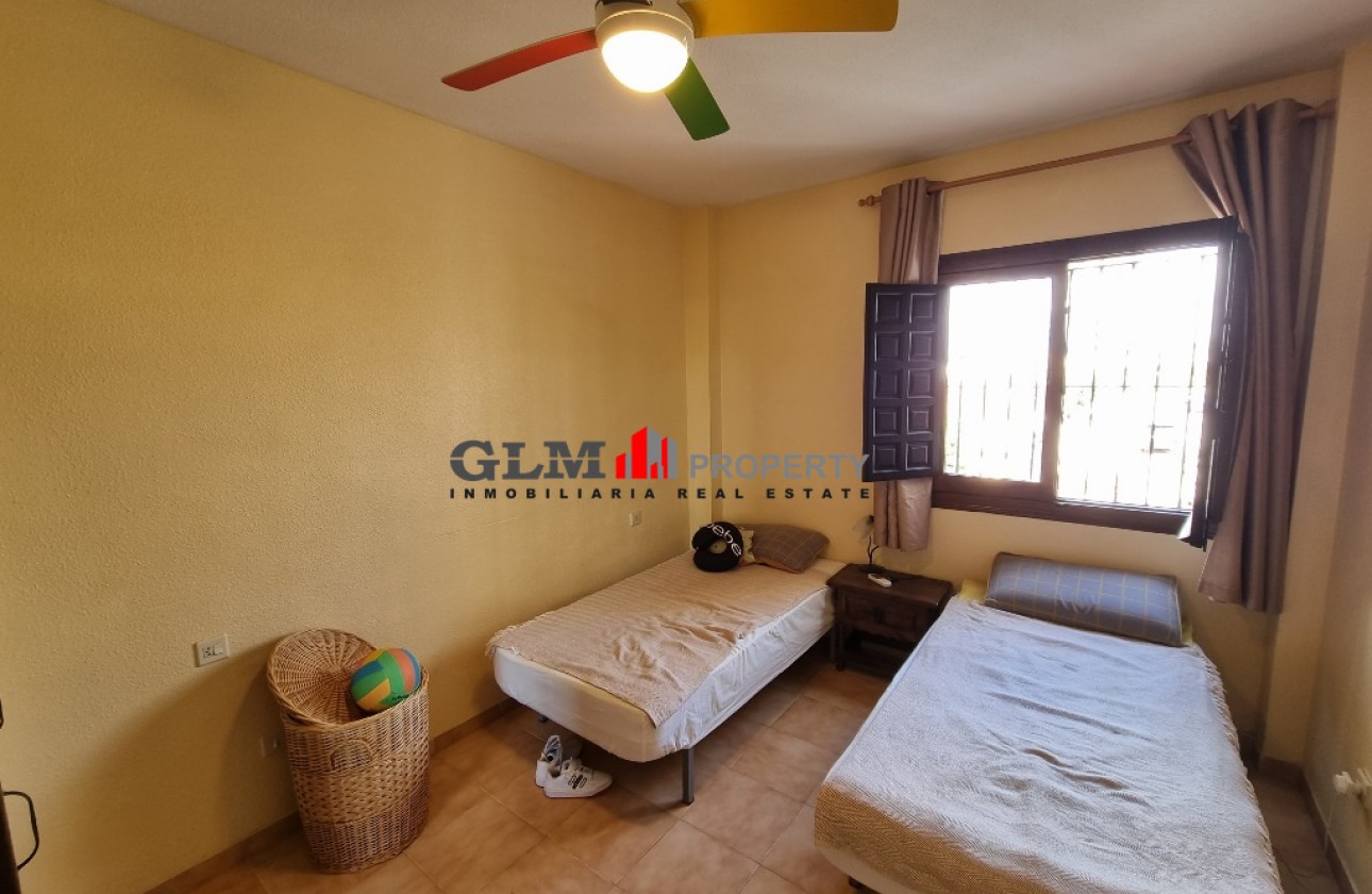 Resale - Apartment - LOS NAREJOS - Oasis