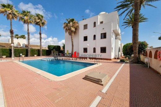 Resale - Apartment - LOS NAREJOS - Oasis