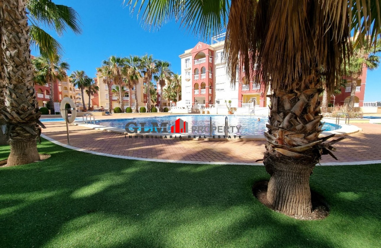 Resale - Apartment - Los Alcázares - Puerto Marina