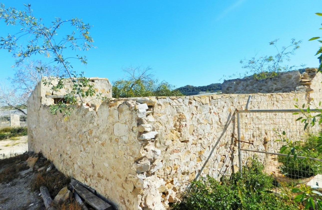 Resale - finca - Torremendo