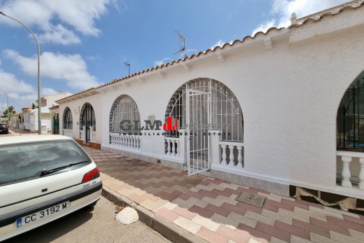 Resale - Apartment - LOS NAREJOS - Oasis