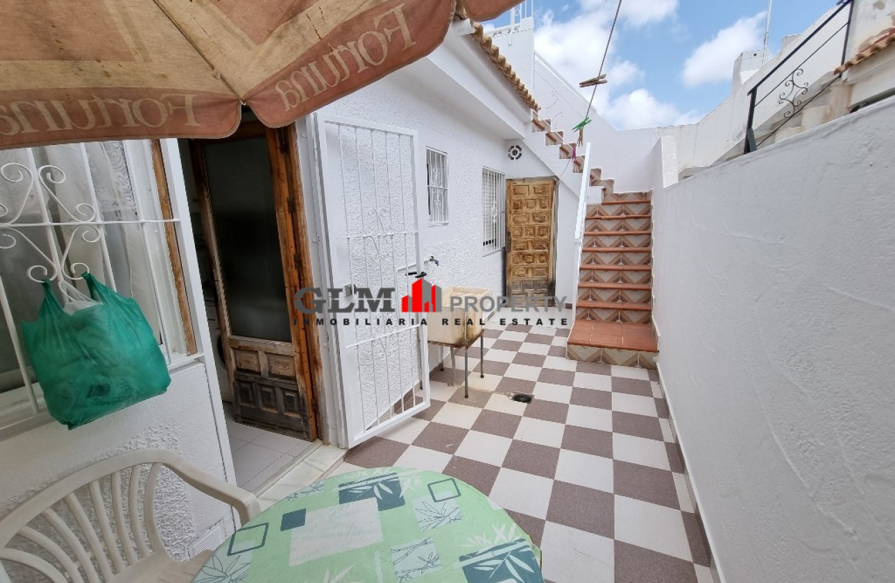 Resale - Apartment - LOS NAREJOS - Oasis
