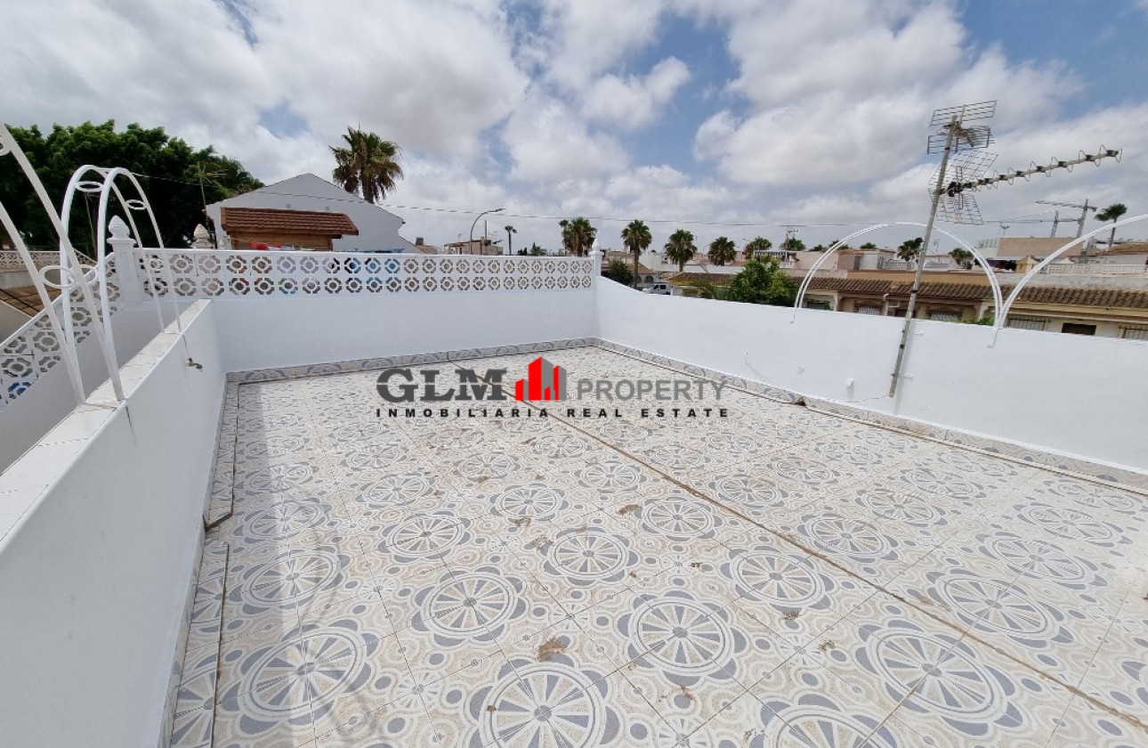 Resale - Apartment - LOS NAREJOS - Oasis