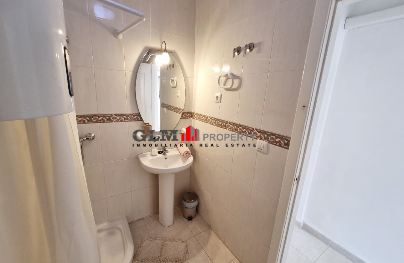 Resale - Apartment - Los Alcázares - El Divino