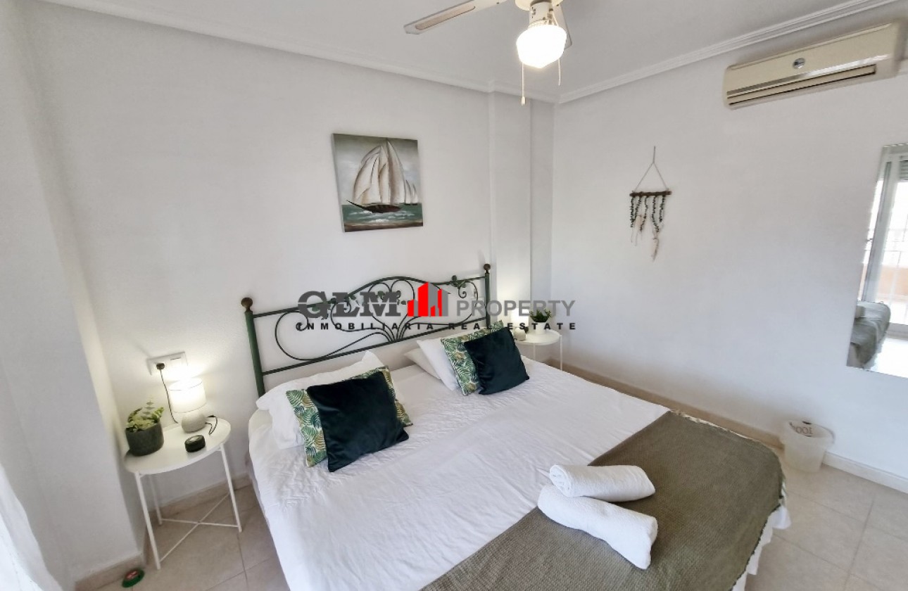 Resale - Apartment - Los Alcázares - El Divino