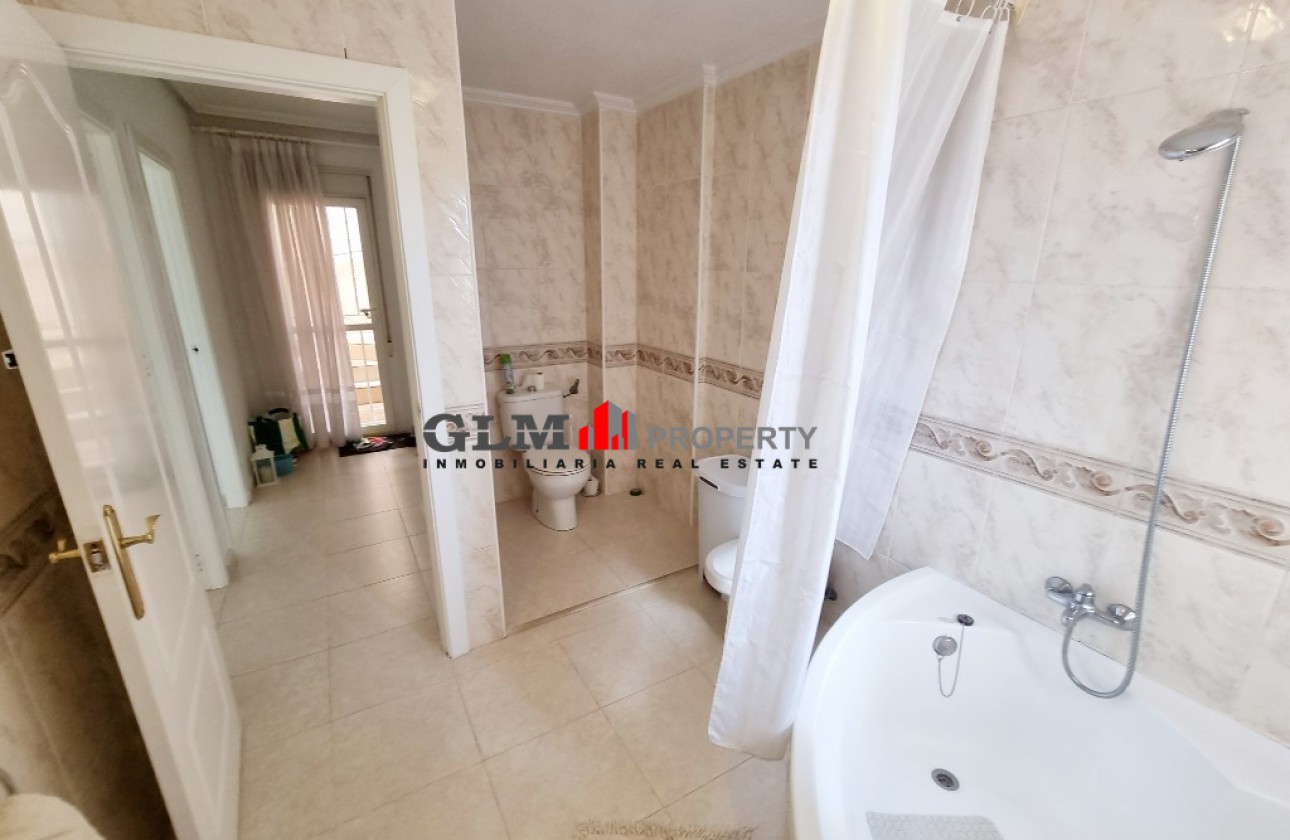 Resale - Apartment - Los Alcázares - El Divino