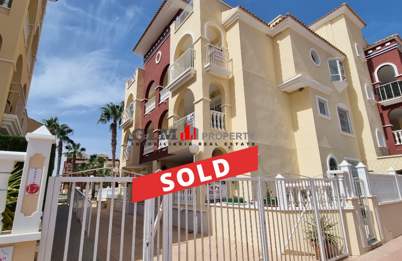 Resale - Apartment - Los Alcázares - Puerto Marina