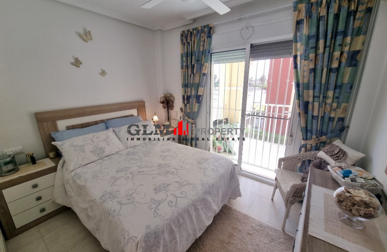 Resale - Apartment - Los Alcázares - Puerto Marina