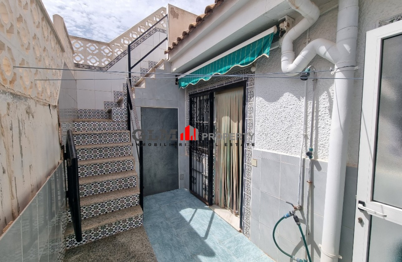 Resale - Apartment - LOS NAREJOS - Oasis