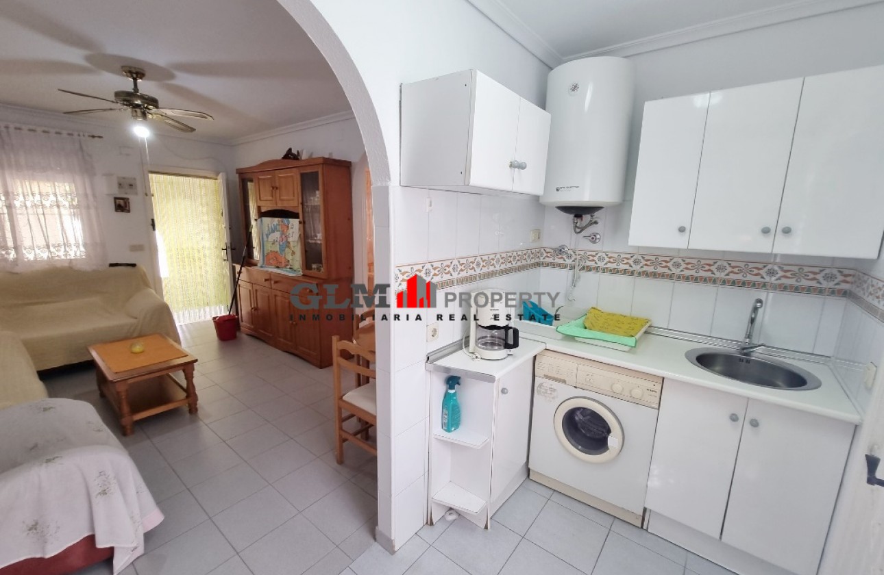 Resale - Apartment - LOS NAREJOS - Oasis