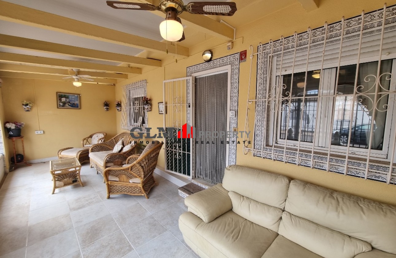 Resale - Apartment - LOS NAREJOS - Oasis