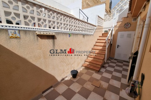 Resale - Apartment - LOS NAREJOS - Oasis