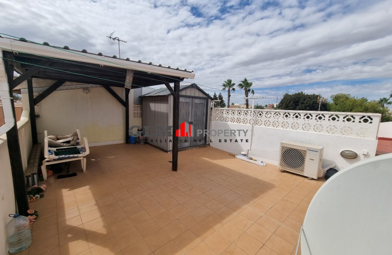 Resale - Apartment - LOS NAREJOS - Oasis