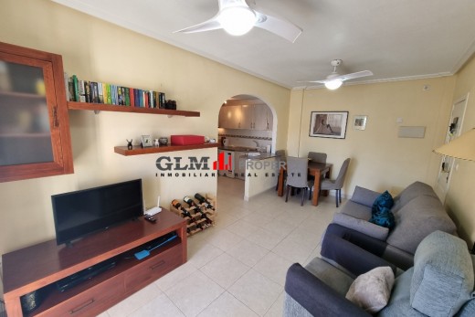 Resale - Apartment - Los Alcázares - Abril