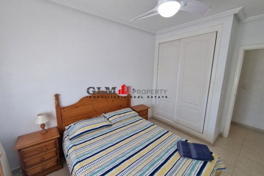 Resale - Apartment - Los Alcázares - Abril