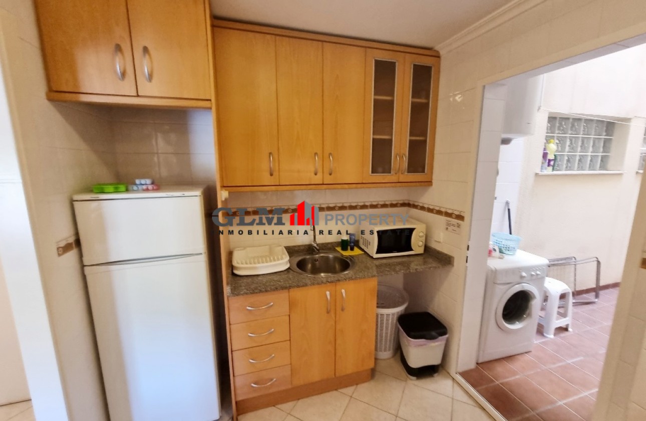 Resale - Apartment - Los Alcázares - Albatros