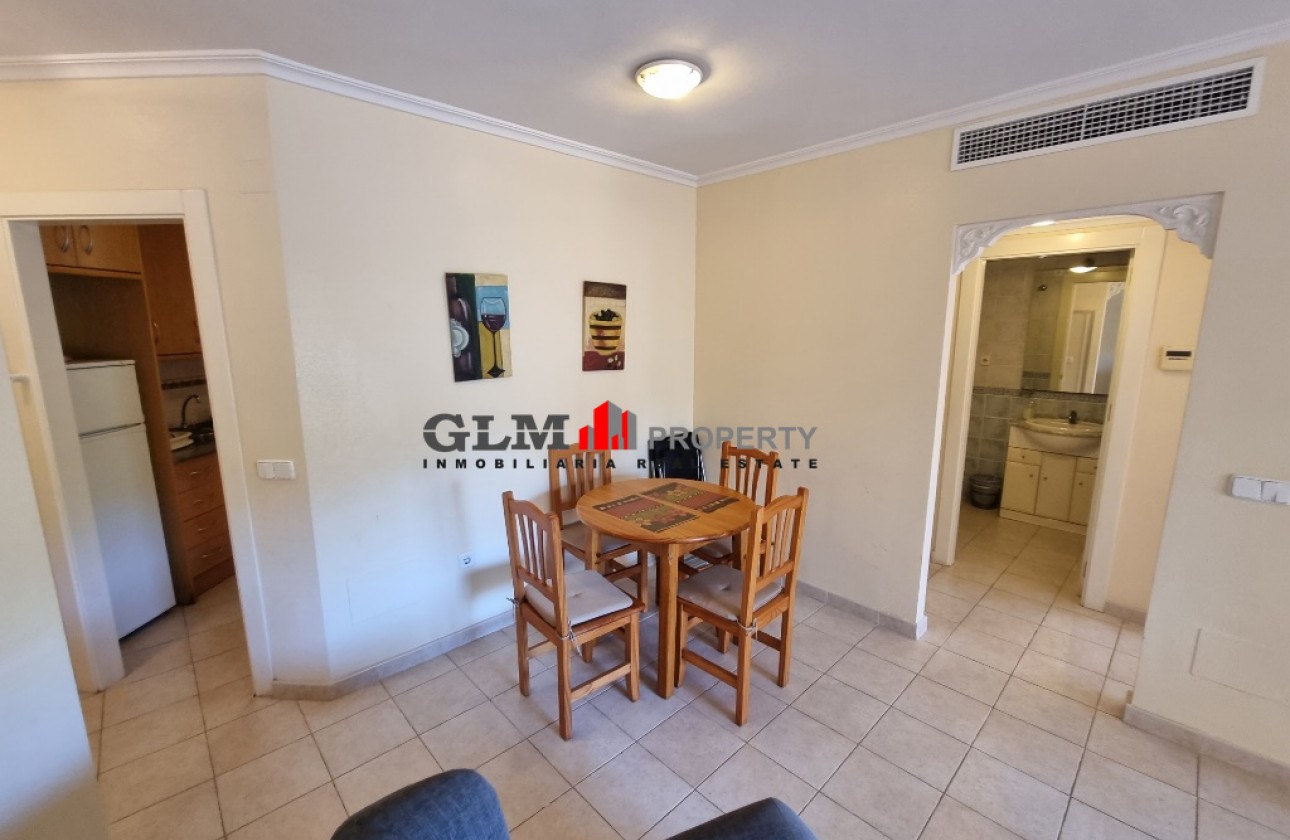 Resale - Apartment - Los Alcázares - Albatros
