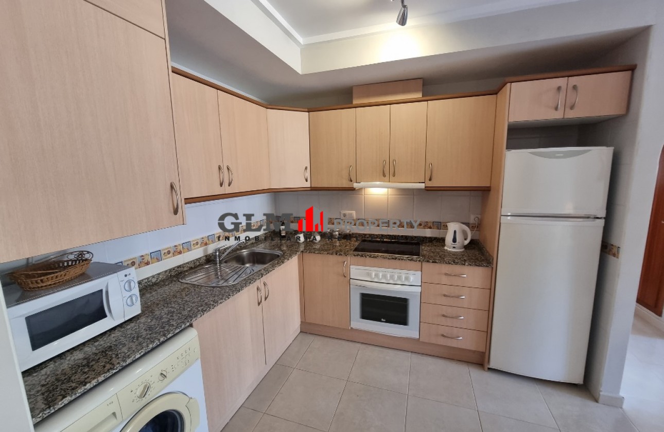 Resale - Apartment - Los Alcázares - Puerto Marina