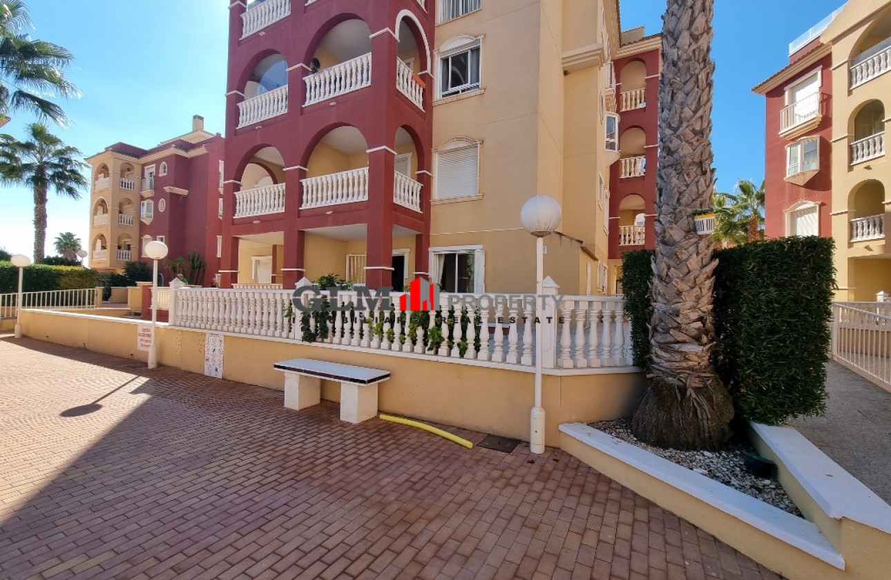 Resale - Apartment - Los Alcázares - Puerto Marina