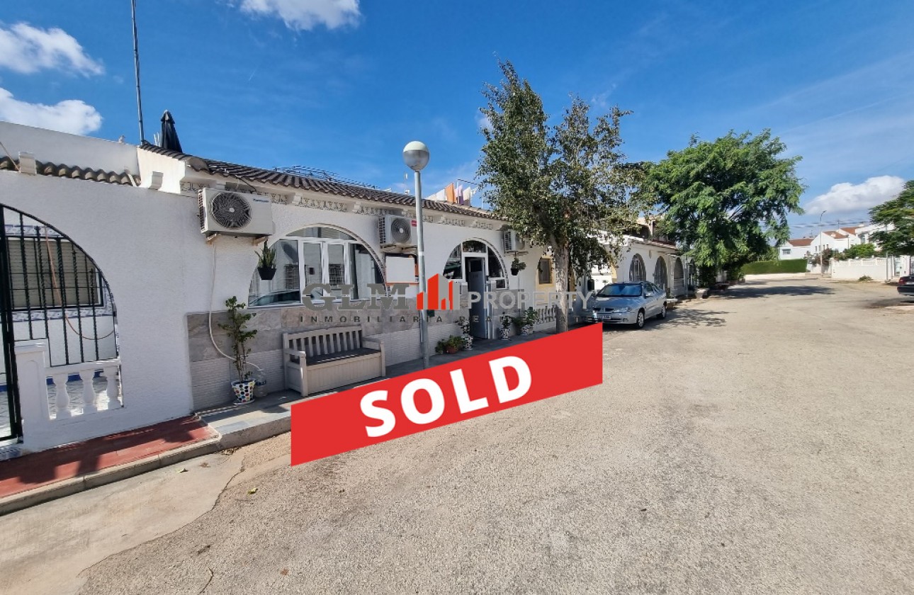 Resale - Apartment - LOS NAREJOS - Oasis