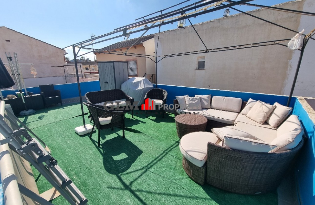 Resale - Apartment - LOS NAREJOS - Oasis