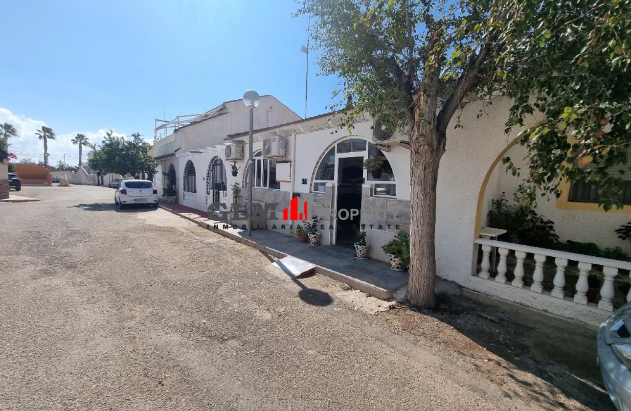 Resale - Apartment - LOS NAREJOS - Oasis