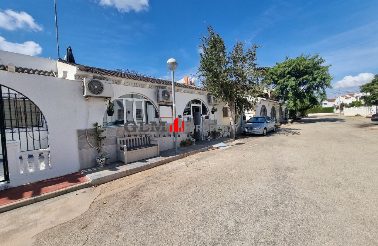 Resale - Apartment - LOS NAREJOS - Oasis