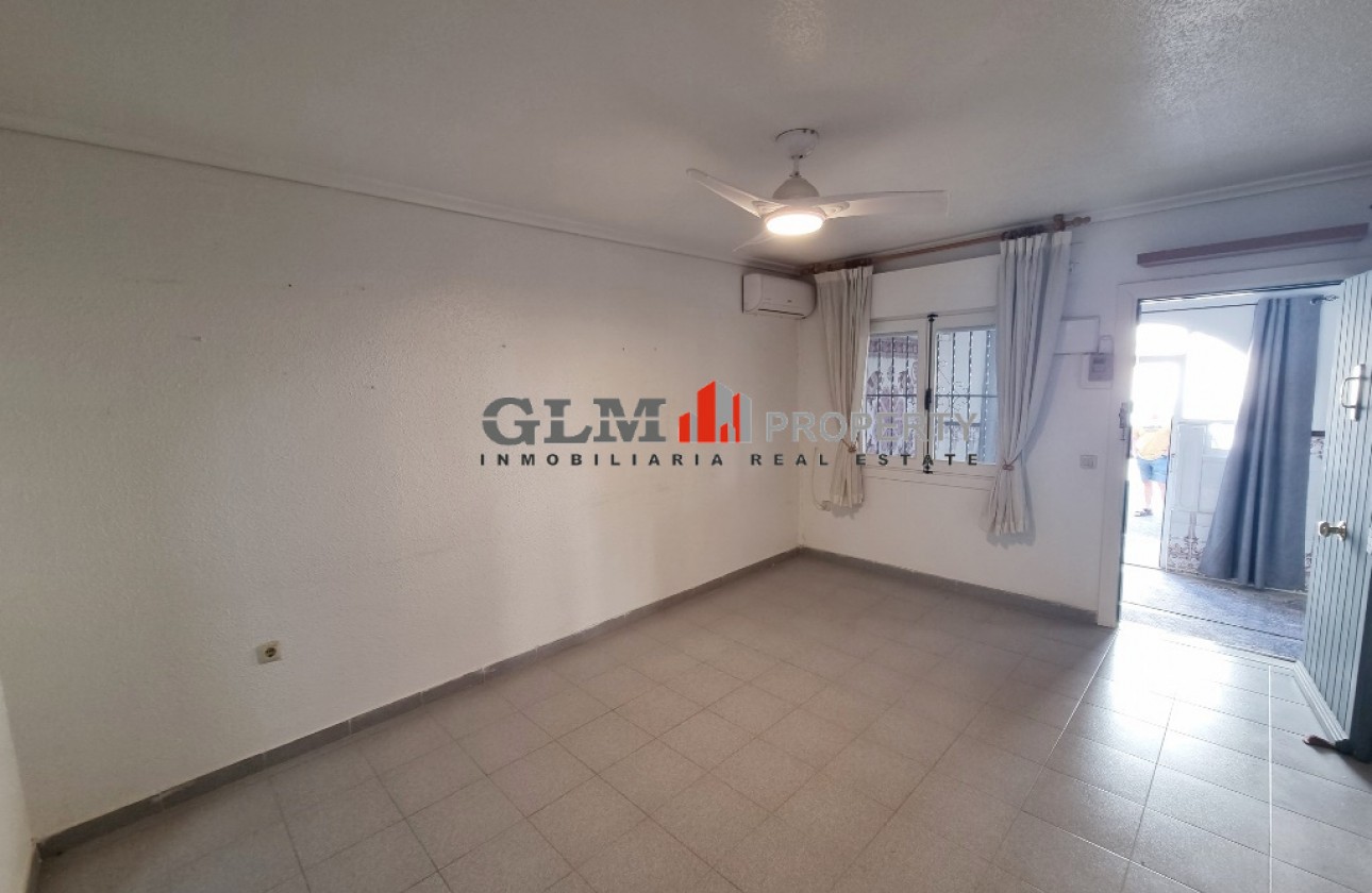 Resale - Apartment - LOS NAREJOS - Oasis