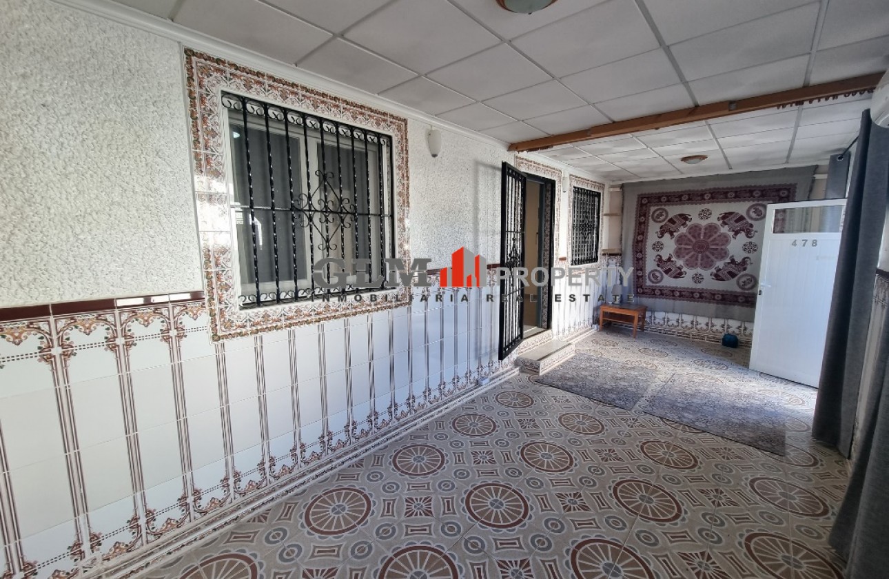 Resale - Apartment - LOS NAREJOS - Oasis