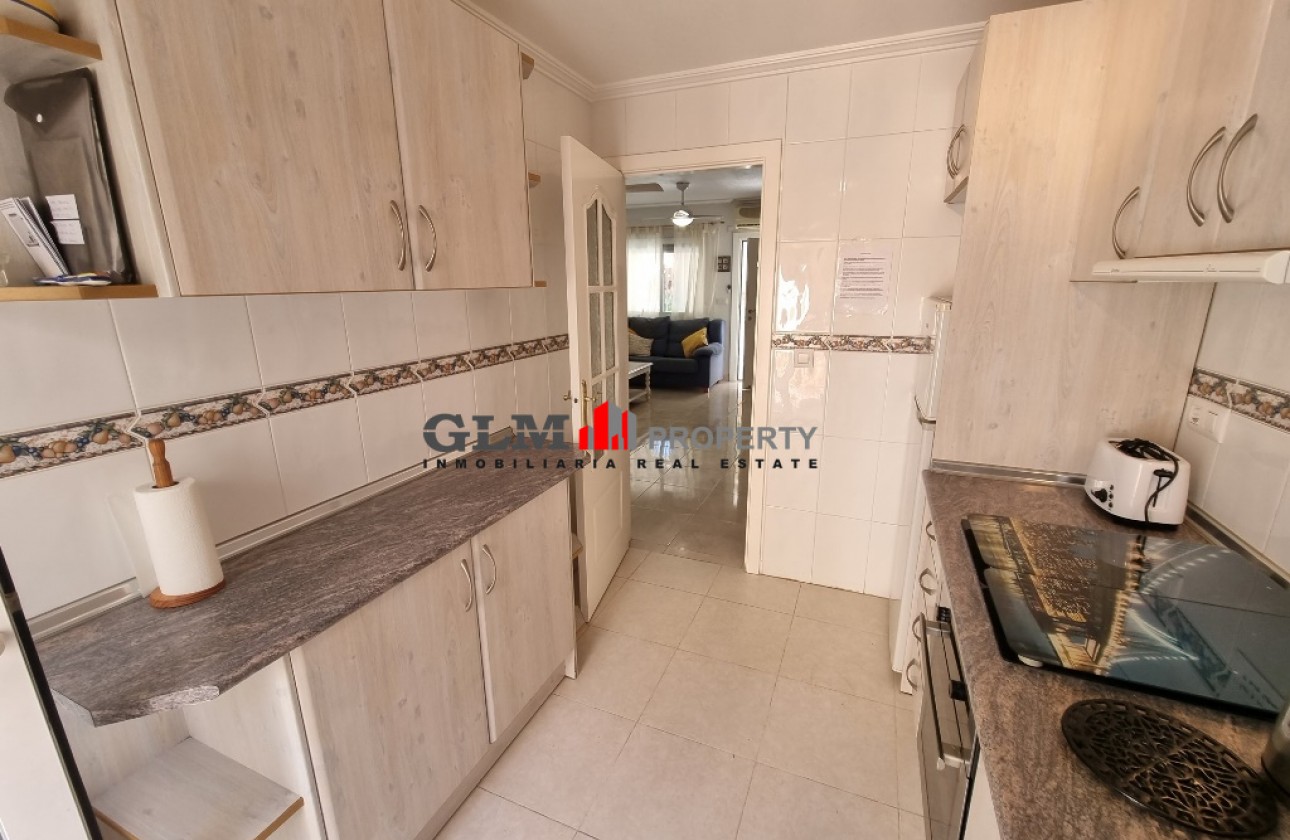 Resale - Apartment - Los Alcázares - El Divino