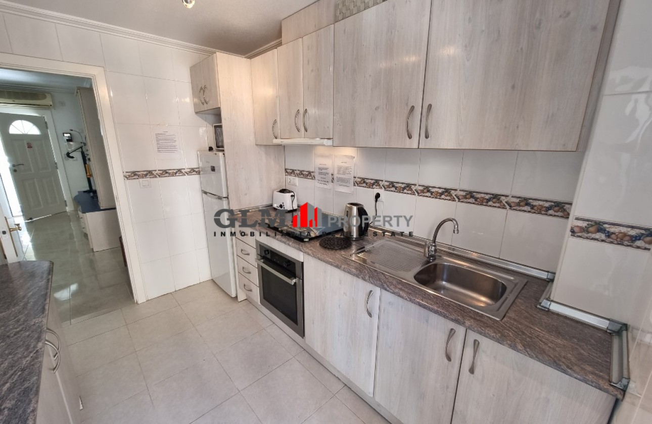 Resale - Apartment - Los Alcázares - El Divino
