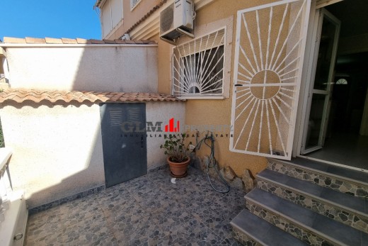 Resale - Apartment - Los Alcázares - El Divino