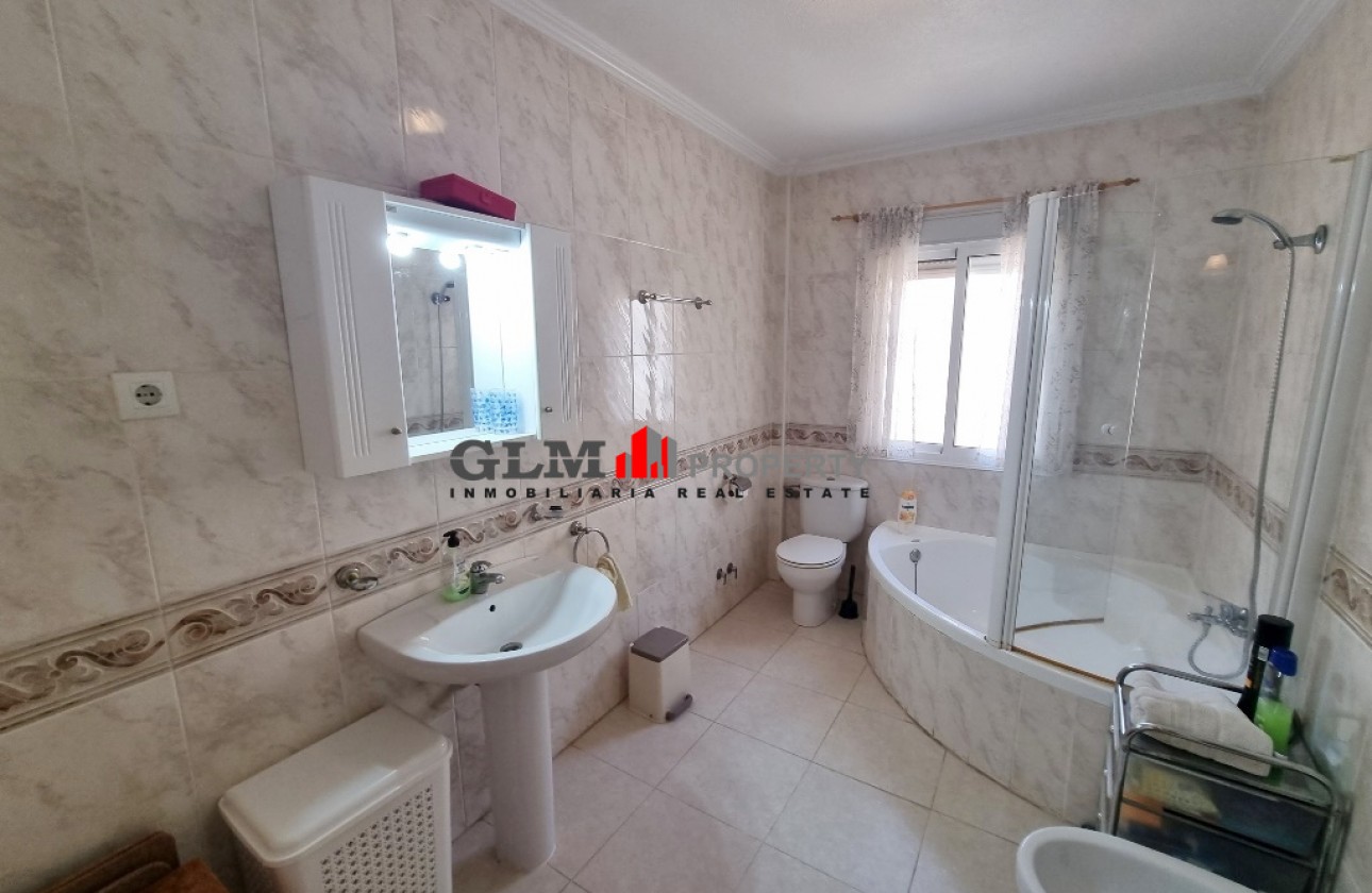 Resale - Apartment - Los Alcázares - El Divino