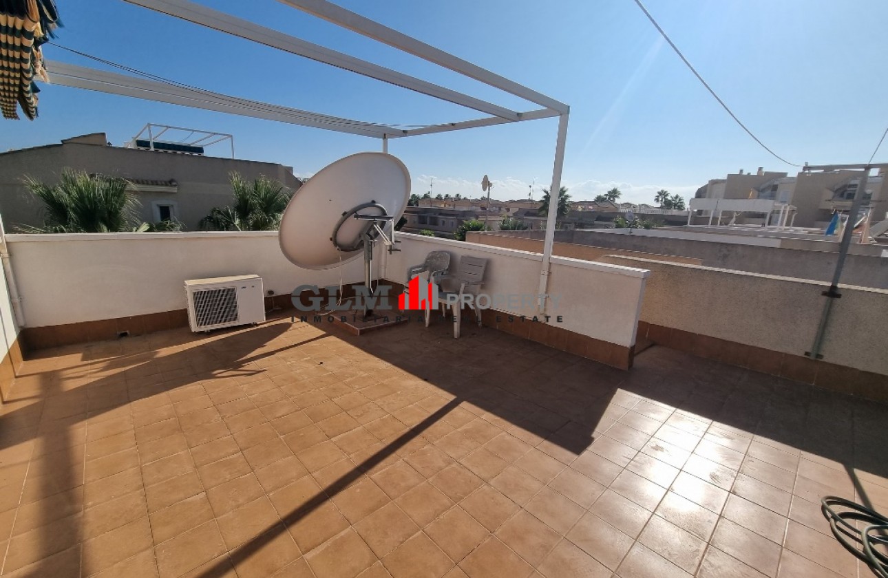 Resale - Apartment - Los Alcázares - El Divino
