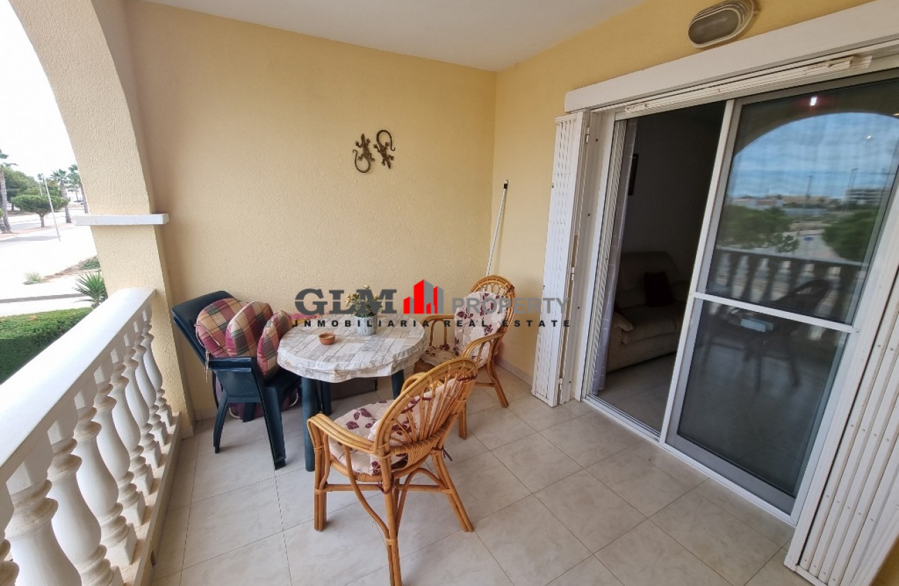 Resale - Apartment - Los Alcázares - Puerto Marina