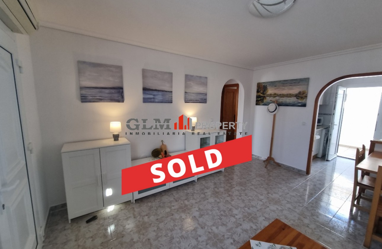 Resale - Apartment - LOS NAREJOS - Oasis