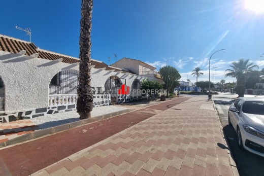 Resale - Apartment - LOS NAREJOS - Oasis