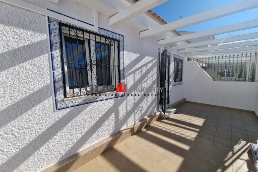 Resale - Apartment - LOS NAREJOS - Oasis