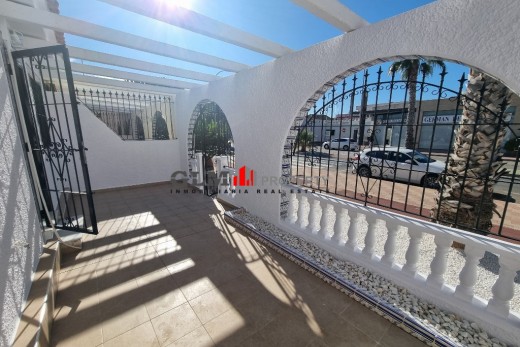 Resale - Apartment - LOS NAREJOS - Oasis