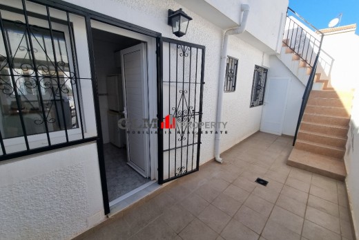 Resale - Apartment - LOS NAREJOS - Oasis