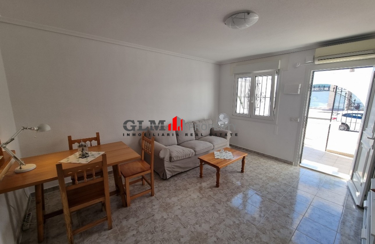 Resale - Apartment - LOS NAREJOS - Oasis