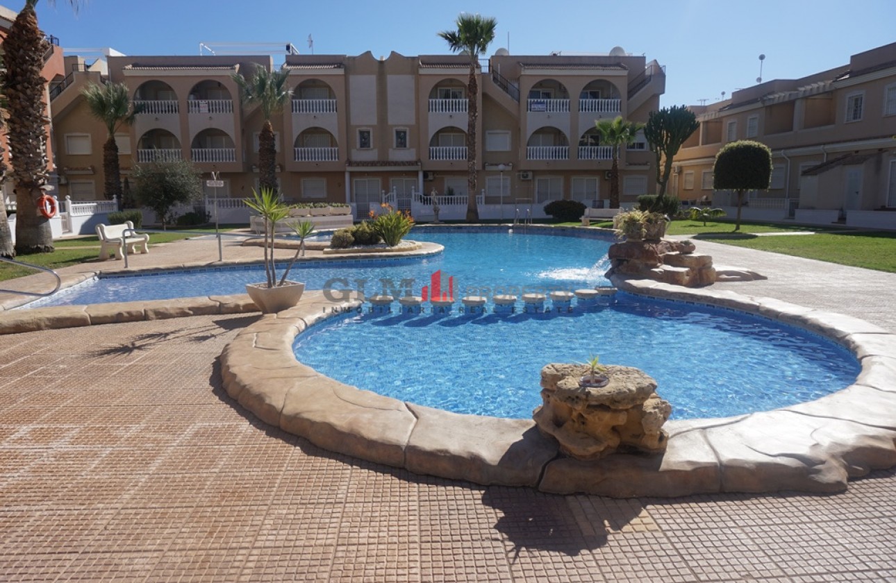 Resale - Apartment - Los Alcázares - El Divino