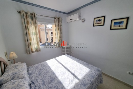 Resale - Apartment - Los Alcázares - El Divino