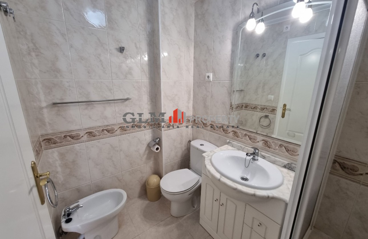 Resale - Apartment - Los Alcázares - El Divino