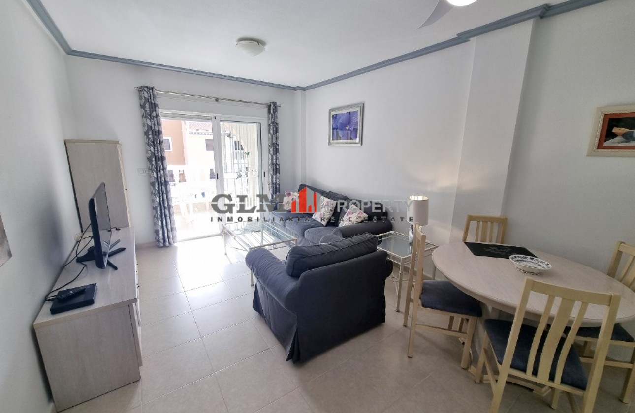 Resale - Apartment - Los Alcázares - El Divino