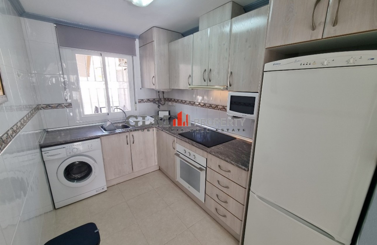 Resale - Apartment - Los Alcázares - El Divino